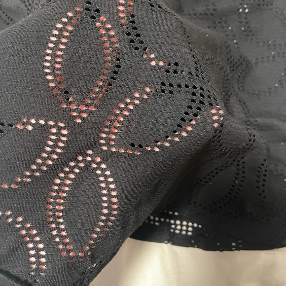 H&M black top - Picture 2 of 3